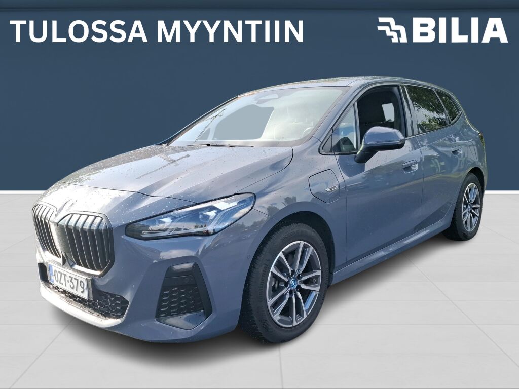 BMW 225 OZT-379