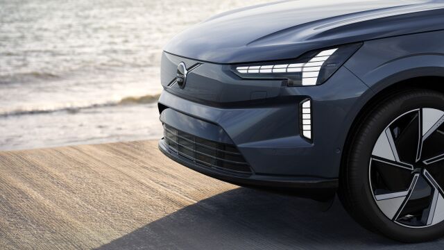 Volvo hinnastot ja toimitusajat