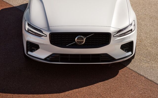 Erä Volvo V60 -malleja huippueduin