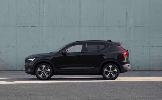 XC40 kevythybridi alk. 439 €/kk
