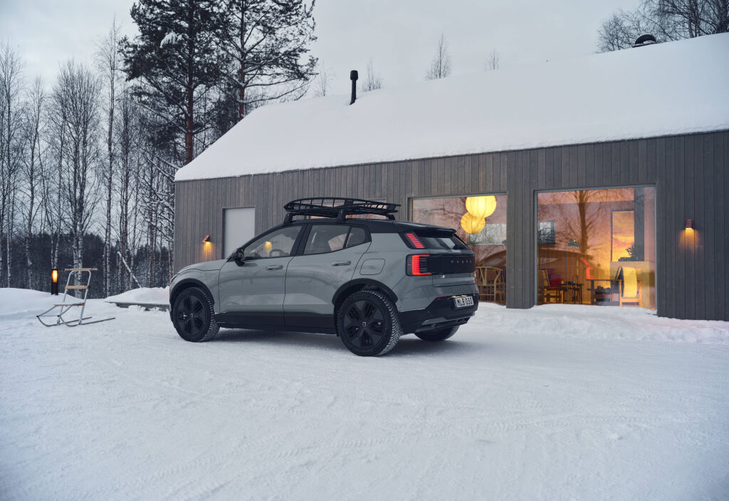Uusi Volvo EX30 Cross Country on enemmän kuin auto – se on elämys