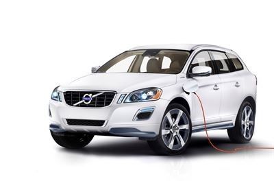 Volvo ladattavien hybridien kärjessä Suomessa