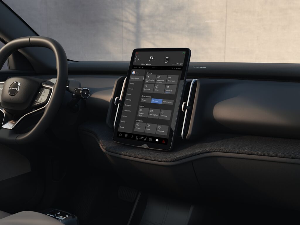 Volvo Cars muuttaa EX30:n mobiiliksi virtalähteeksi