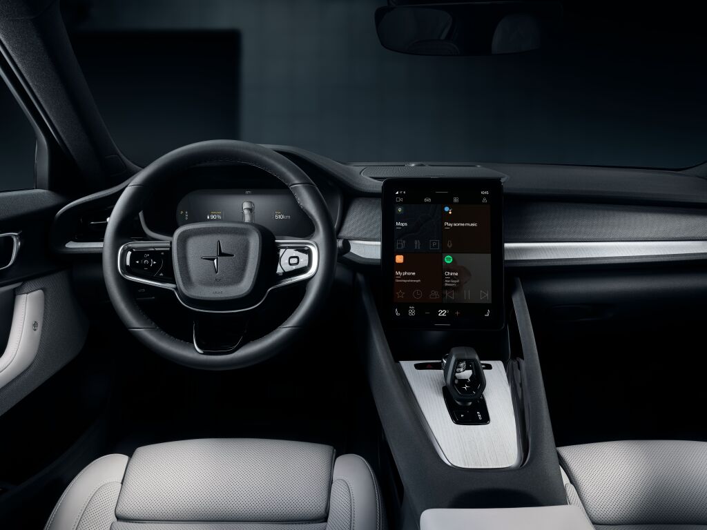 Polestar 2 sisältä